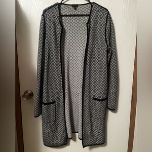 Talbots Black and White Long Open Front Cardigan Size Large Faux Pockets